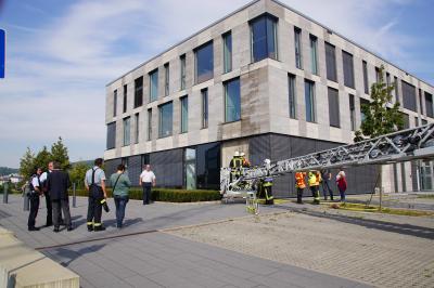 Geradstetten: Daemmung am Rathaus in Brand geraten